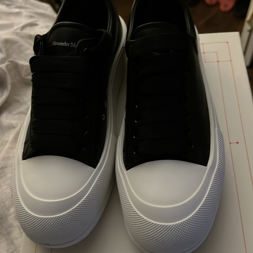 Alexander McQueens Like NEW!!